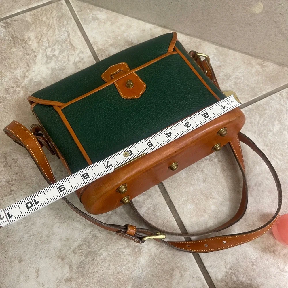 Dooney & Bourke Vintage All Weather Leather Green Tan Crossbody Bag Duck Fob